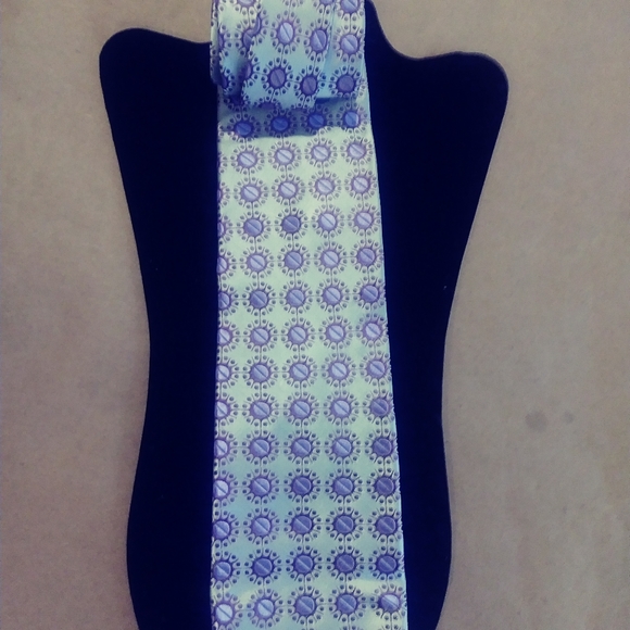 3/$25😌JAKE ROSS SILK TIE - Picture 2 of 3